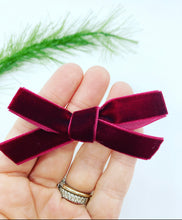 Load image into Gallery viewer, Velvet baby hair bows ANNA BOW